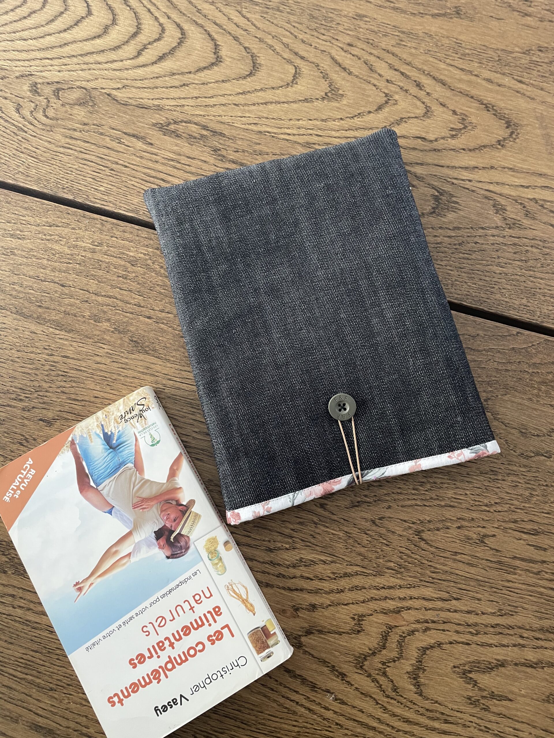 pochette livre de poche maxi jean