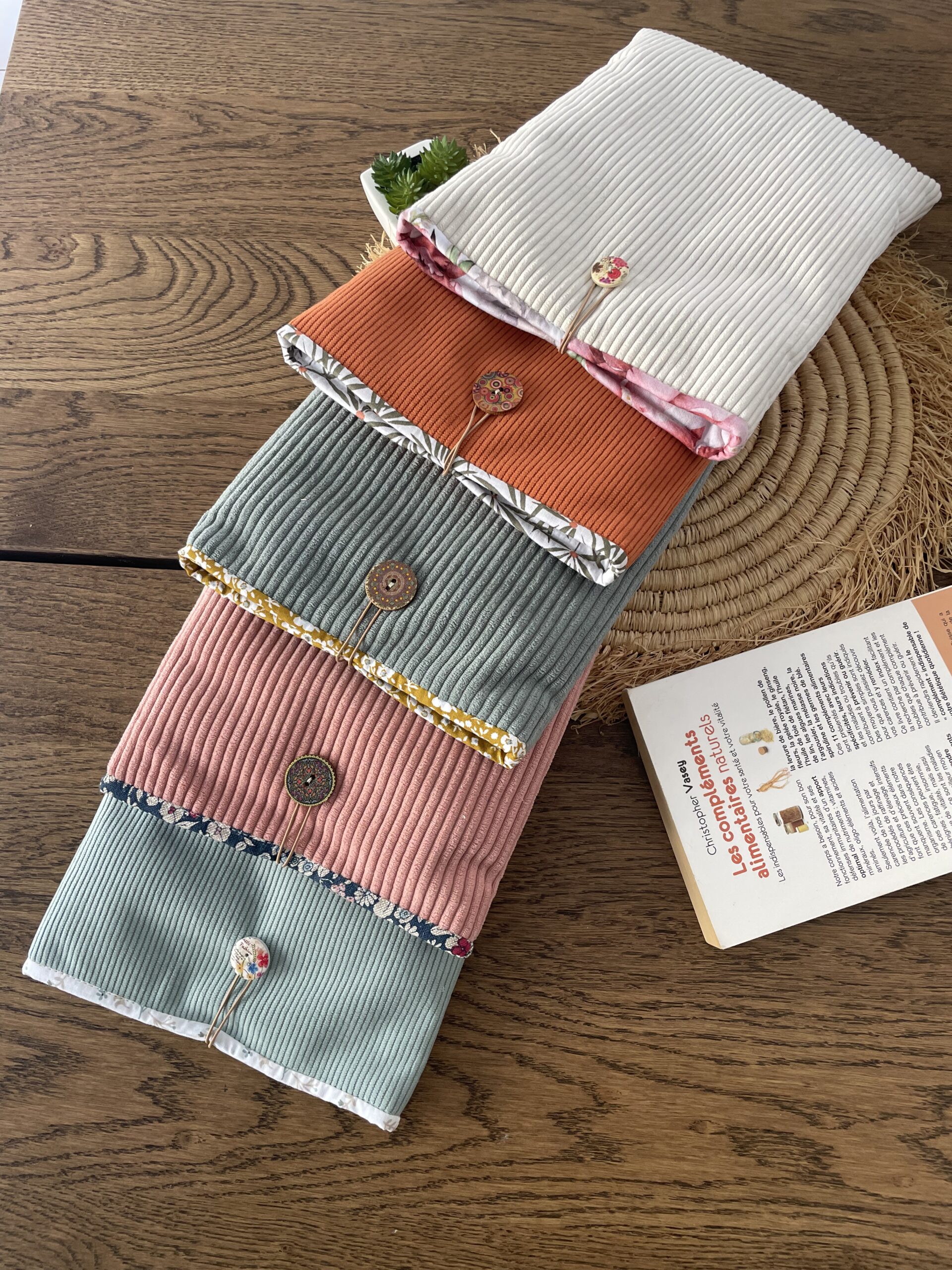 pochette livre de poche maxi